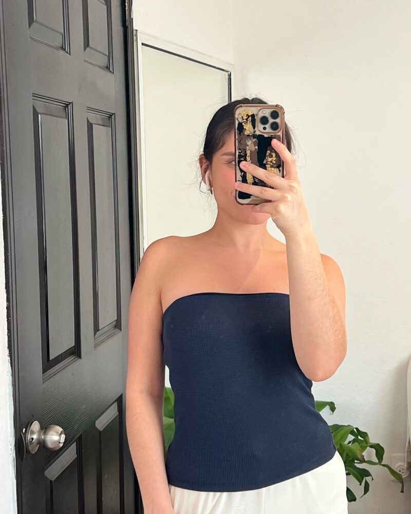 Top strapless azul marino – Pull & Bear