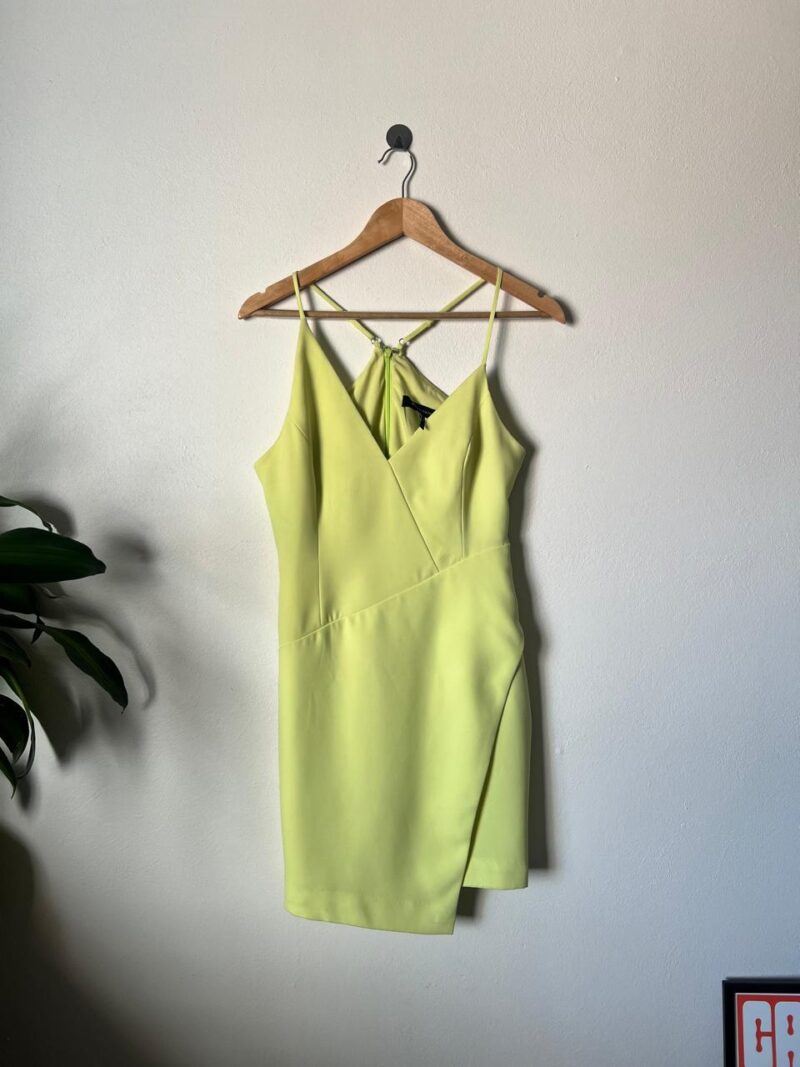 VESTIDO TIRANTES