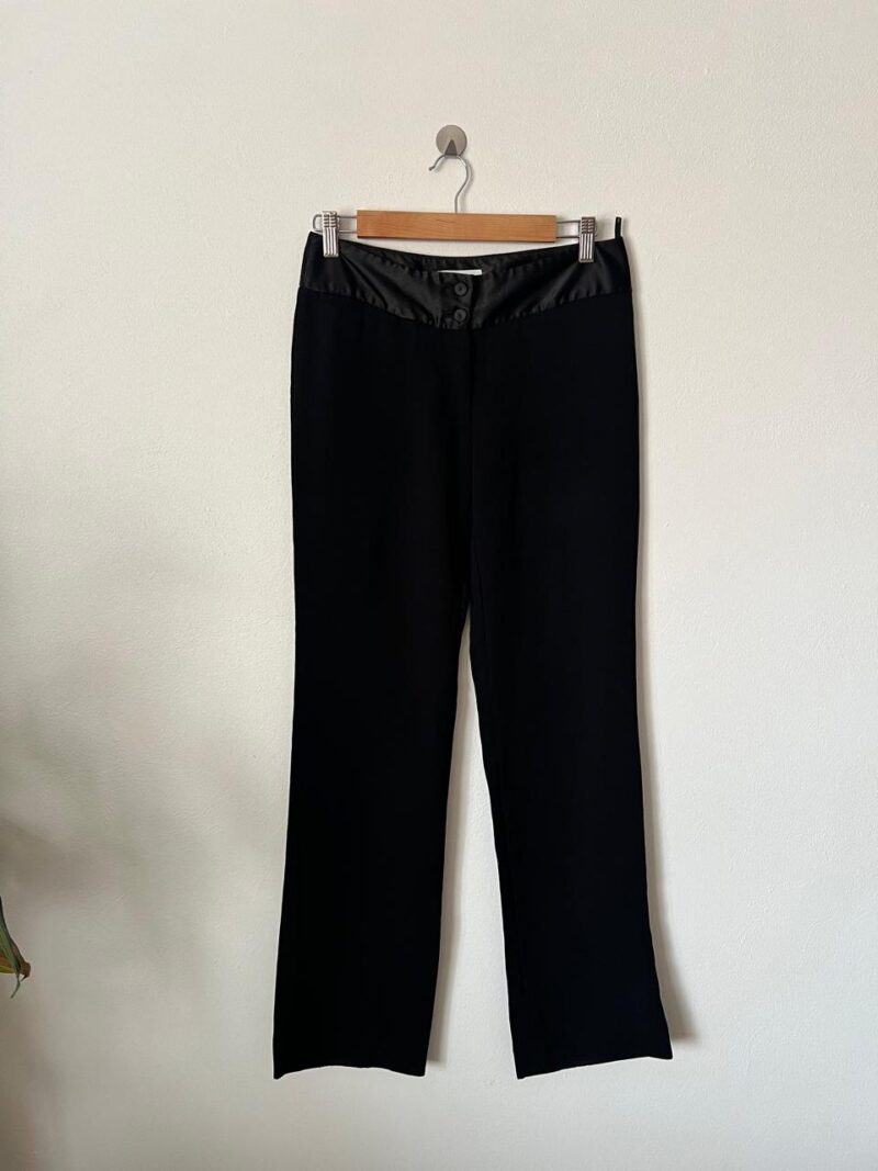 PANTALONES NEGROS-CALVIN KLEIN