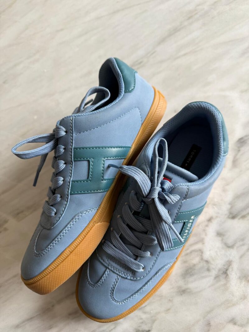 TENIS AZULES