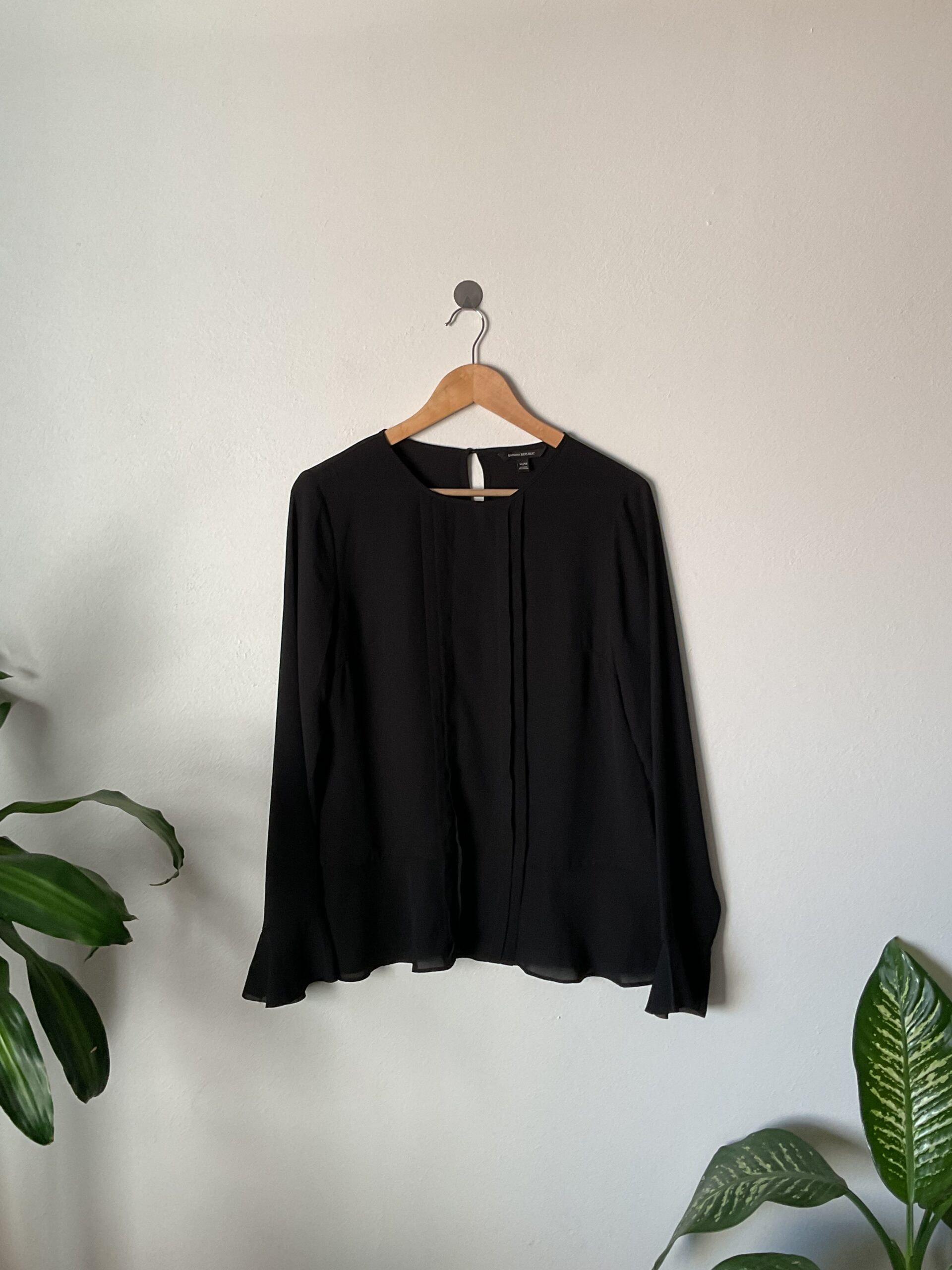 BLUSA NEGRA
