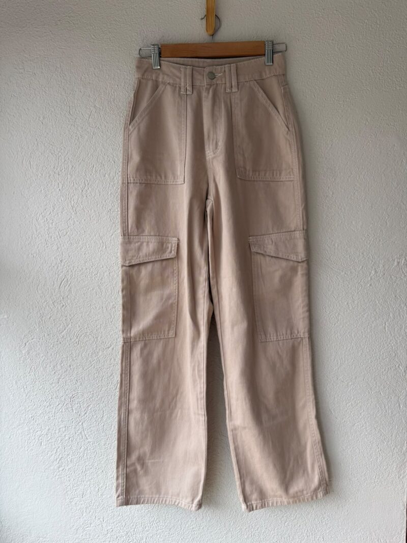 PANTALONES ANCHOS CON BOLSAS