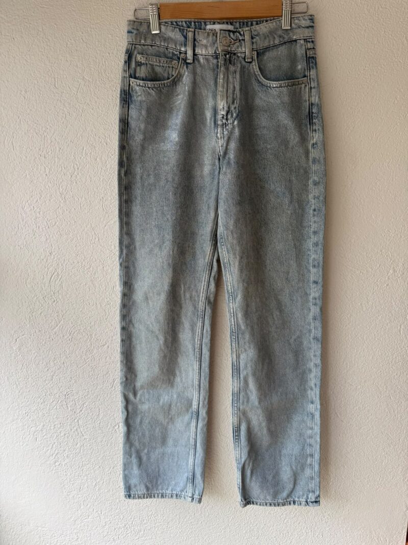 JEANS METÁLICOS