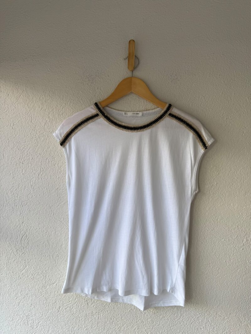 BLUSA BLANCA CASUAL