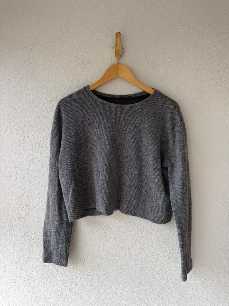 BLUSA GRIS