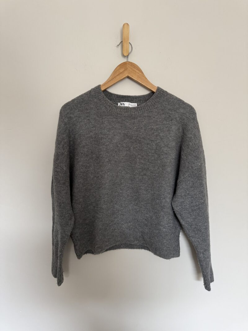 BLUSA GRIS-TELA GRUESA