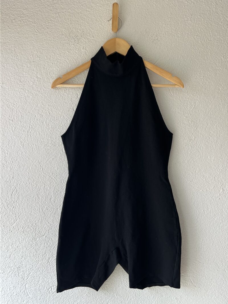 JUMPER HALTER